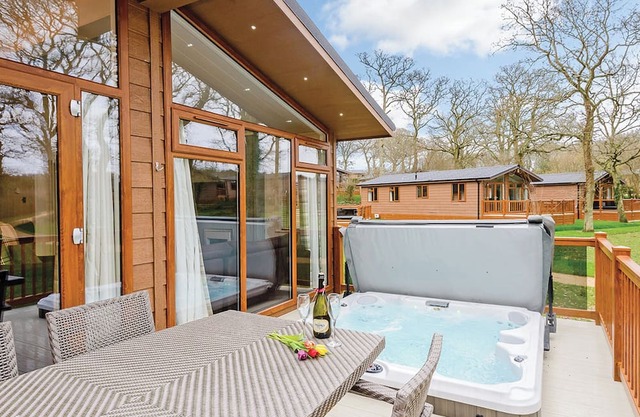 Alojamiento de 3 habitaciones en Holton Heath