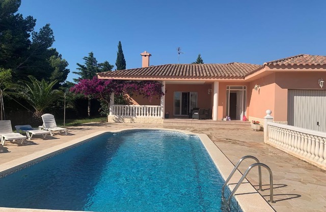 Holiday house L'Ametlla de Mar for 1 - 12 persons with 5 bedrooms - Holiday home