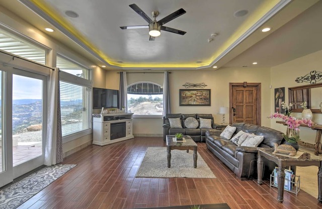 Chic Paradise Home w/Terrace: 13 Mi to Wineries!