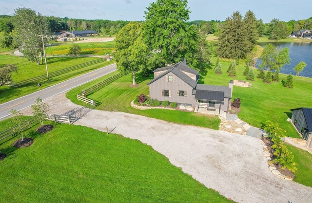 Modern Farmhouse w/Hot Tub, Lake Views & Scenic Trails in Ohio Wine Country