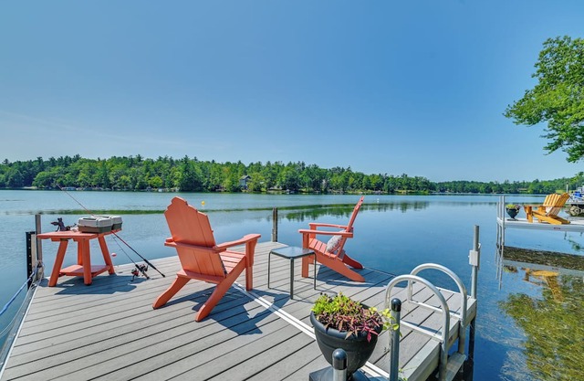 Waterfront Fun! Crooked Lake Retreat Near Albany