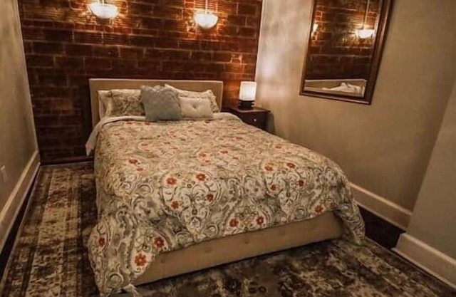 Historic Charm: 5 Star Comfort
