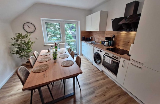 AllerGrün apartment, balcony with a view of nature