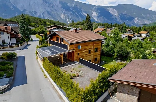 Apartment 'Nicolle' with Mountain View, Private Terrace and Wi-Fi
