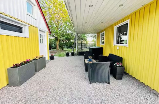 Charming farmhouse for rent in central Laholm - close to nature, town & beach |SE02118