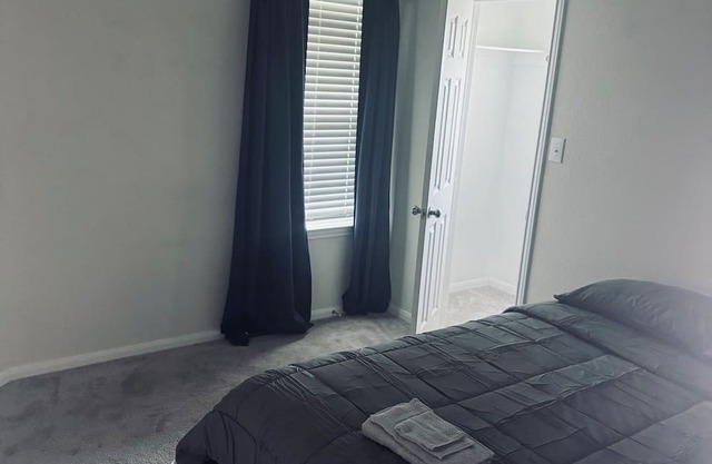 Delightful cozy retreat near HTX- 3 bedrooms