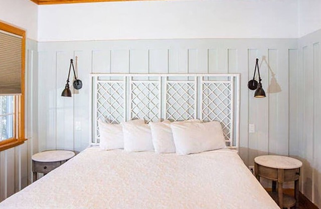 Tranquil 1BR Beach View Cottage Stay w/Kitchen & Porch | Swimming Pools