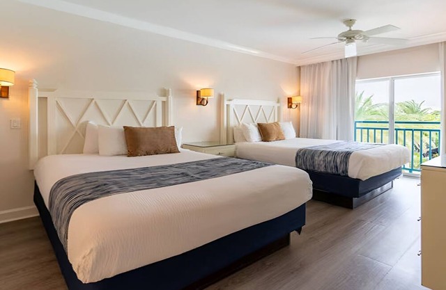 2BR Poolside Suite | Outdoor Swimming Pools | Close to the Beach | Free Parking