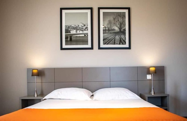 Stay Close to Place des Terreaux! Pet-friendly Hotel, Kitchenette, City View!