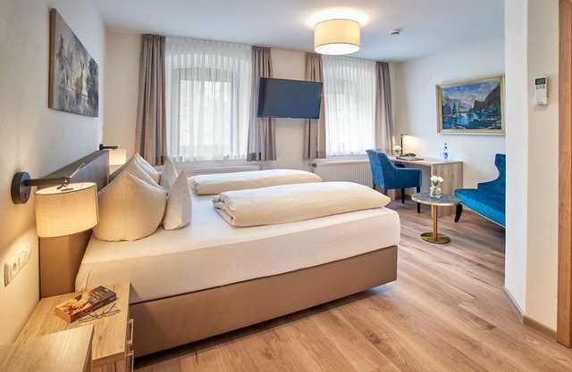 Spacious double room "Theresia" (22sqm) with small living area