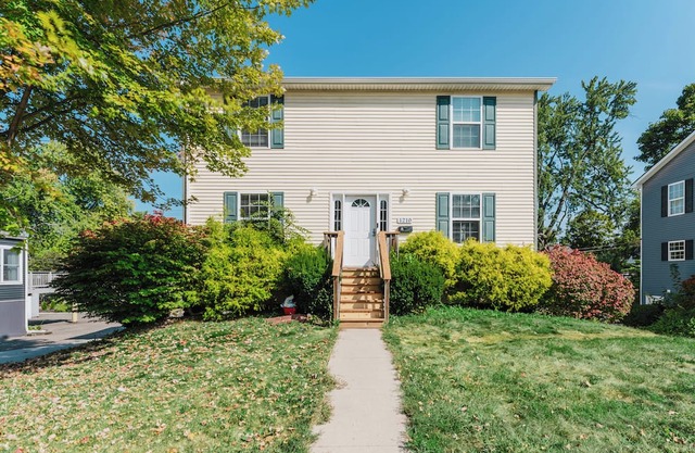 Modern Renovated 3-Bed Near Ann Arbor & Ypsilanti