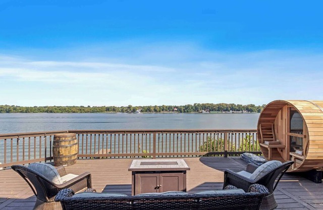 Renovated River Home! Hot Tub, Sauna & Game Room
