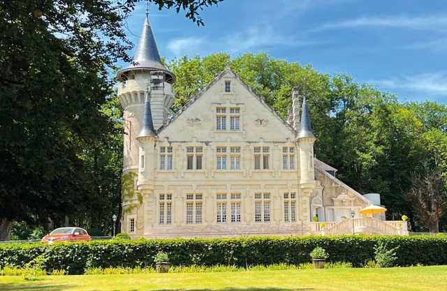 Château Picol - Vacation in a historic castle near Poitiers
