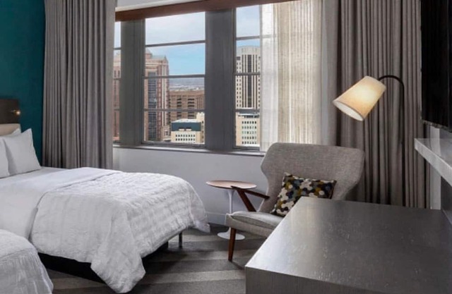 Indulge in Comfort & Style! 4 Spacious Units for Groups, Pets Allowed!
