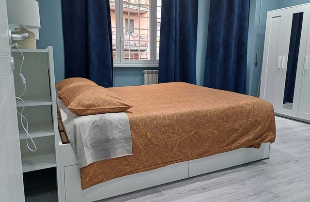 Vacation home with parking space near metro Colli Albani and Appia Antica