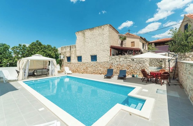 Homerez - Villa in Jezera, private pool
