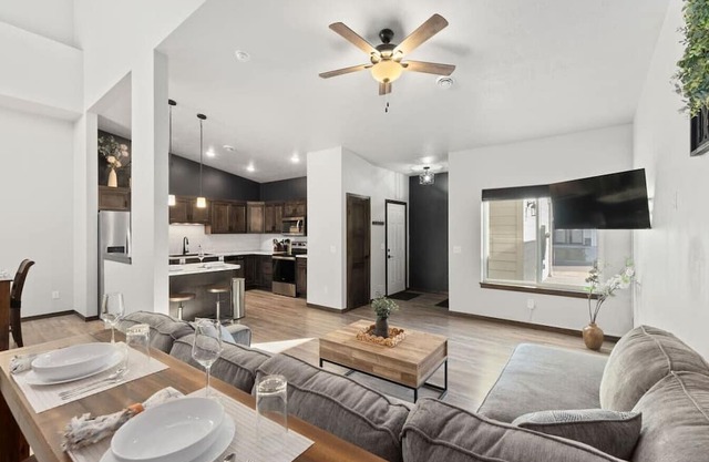 Bright & Spacious 3BR | SE SF