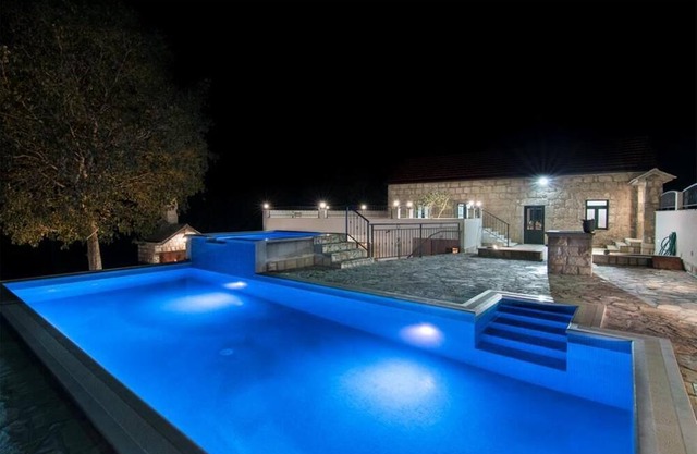 Villa Rašćane, Vila s 3 spavaće sobe