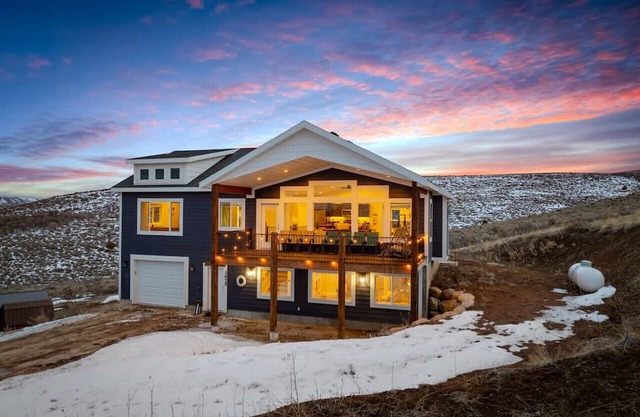 Views+IdealBeachResort+PingPong+Sleeps21!
