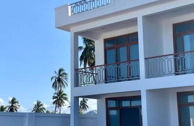 Villa Blue Fish It's is Beach Front Villa with Swimming Pool suitable for famil