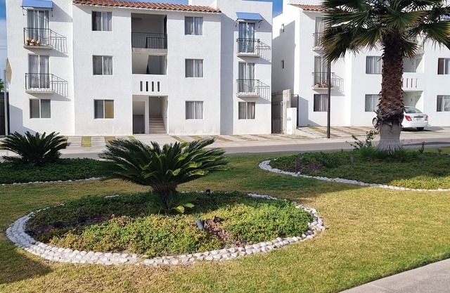 Comfortable Apartment, 2 Bedrooms and Free Parking