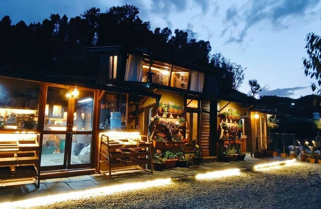 SNOVIKA THE ORGANIC FARM AND STAYS
