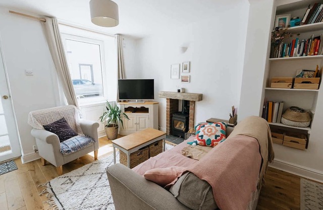 Cosy Ulverston Cottage with Log Burner & Garden