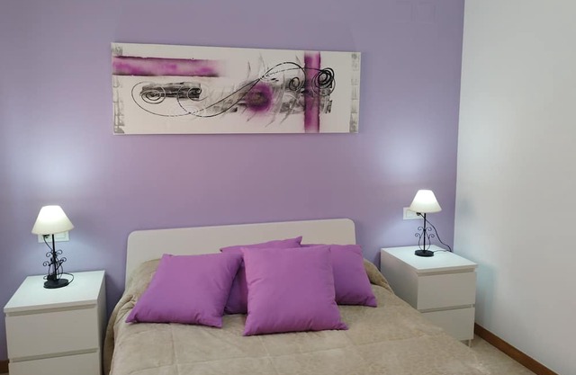 BONITO APARTAMENTO,TRANQUILO Y BIEN COMUNICADO.