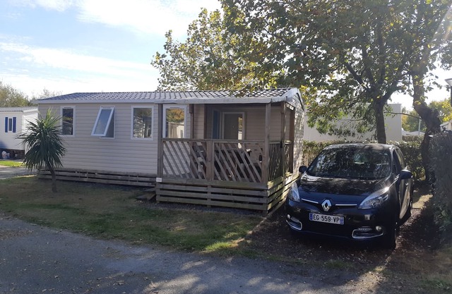 3-bedroom mobile home on a 4-star campsite, air conditioning, 2TV, covered terrace