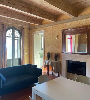 VILLA VALLE FRANCIACORTA - Appartamento blu
