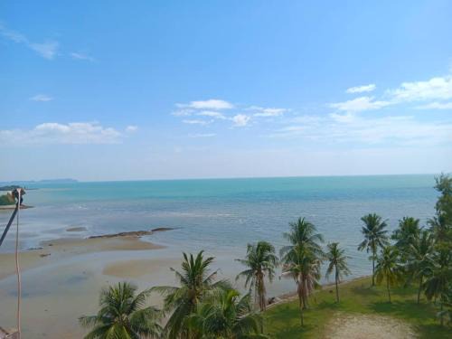 Shahmi Adelea Seaview Home Apartment
