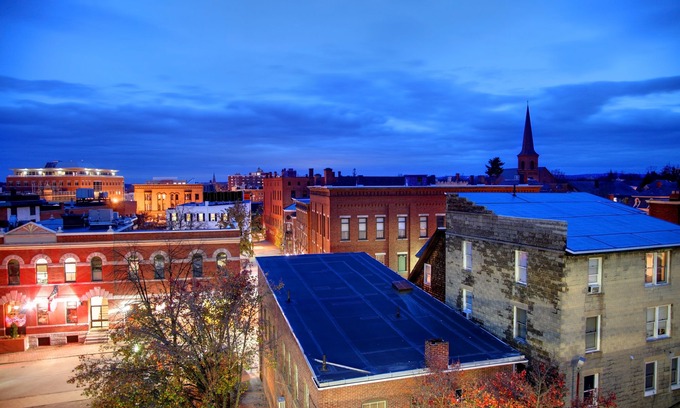 Bow Hotel | Hampton Inn by Hilton Concord/Bow