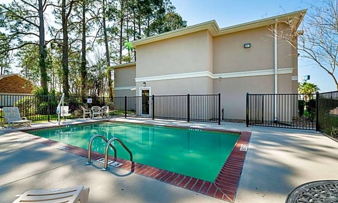 Opelousas Hotel | Hotel de 3 estrellas ∙ Quality Inn Opelousas