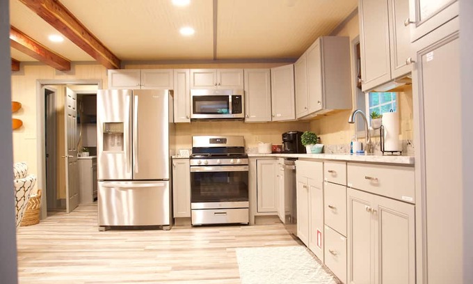 Smithville Casa | Cozy Cottage minutes from the boat ramp