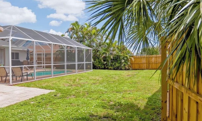Cape Coral Casa | Relaxing Pool Home w/ 3 Bedrooms & Fenced In Yard