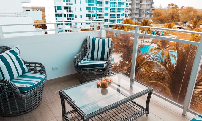 El Farallon del Chiru Apartamento | Luxury Apartment SEA View, Playa Blanca