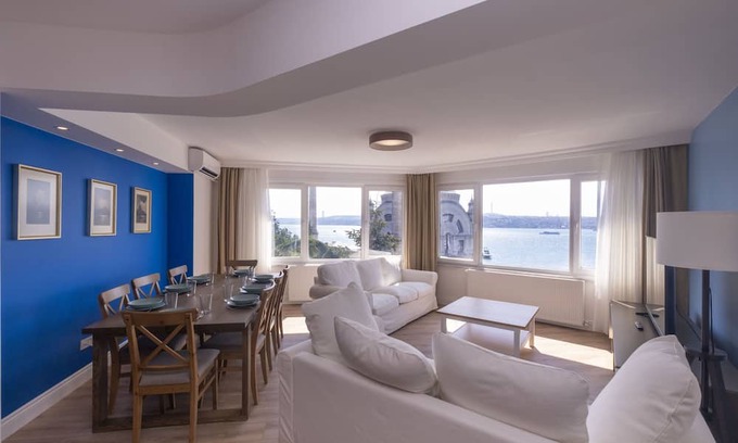 Kabatas Condominio | Contemporary Waterfront Apt. with a Stunning View