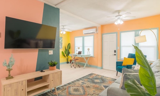 Rogers Seabreeze Casa | Funky Beach House Steps 2 Ocean Center & Beach! PETS OK!