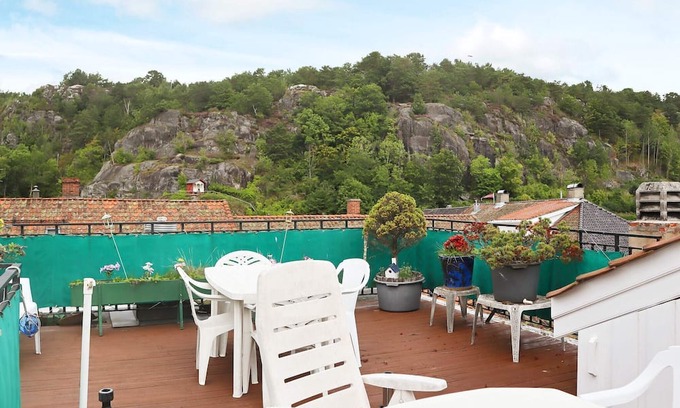 Risor Apartamento | 5 person holiday home in Risør