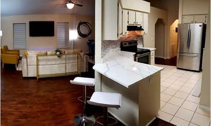 Candler Casa | Eclectic Ranch Style Home - Sleeps 12
