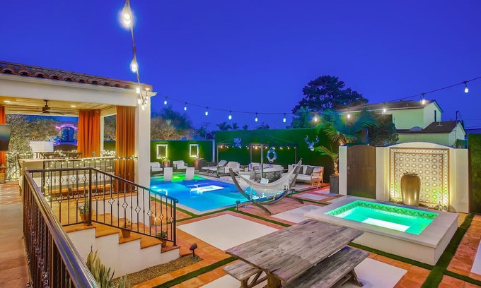 Loma Portal Casa | Luxury Pool Villa in Point Loma