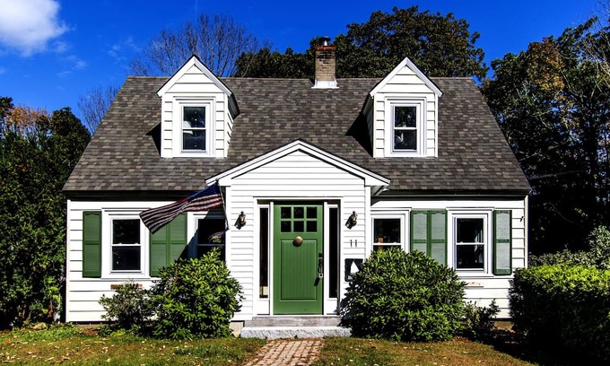 Kittery Casa | Bright, Open Maine Seacoast Cape Cottage - Close to Everything!