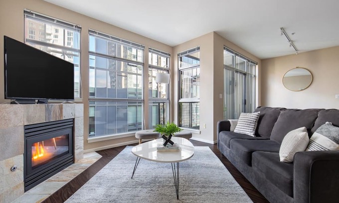 Northwest Bellevue Apartamento | Bellevue | Modern 2BD/2BA Apartment