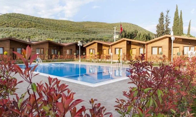 Orhangazi Casa | Luxurious Suits with Private Pool and Jacuzzi