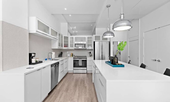 Downtown Kansas City Apartamento | ! King Bed ! Downtown Highrise!