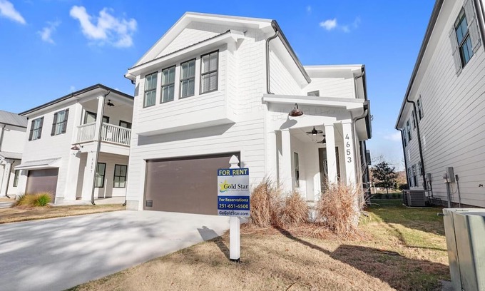 Orange Beach Casa | Hidden Gem! 3br/2.5ba Home/Pool/Near Beach/Slps 10