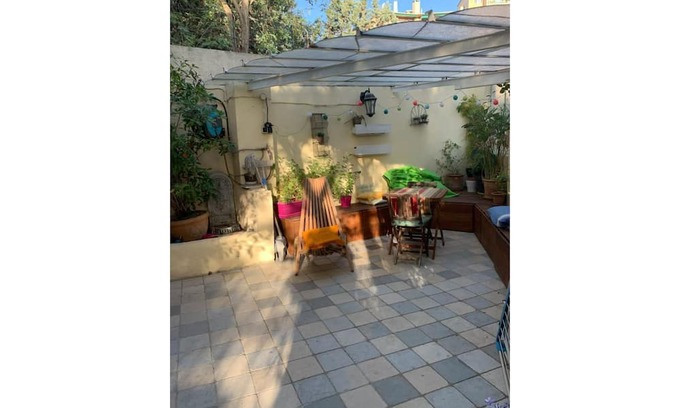 Perier Cama Y Desayuno | Studio Perier with garden - Vélodrome 15 mns bus