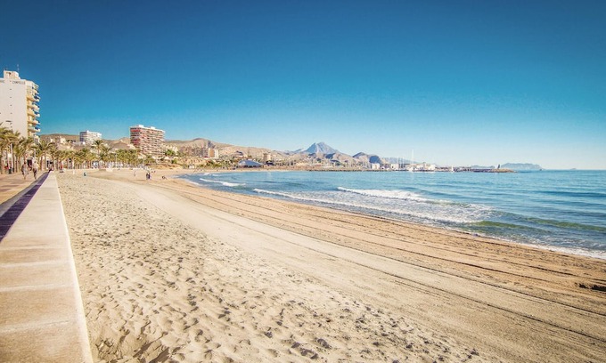 Coveta Fuma Apartamento | Spacious vacation apartment with panoramic view.