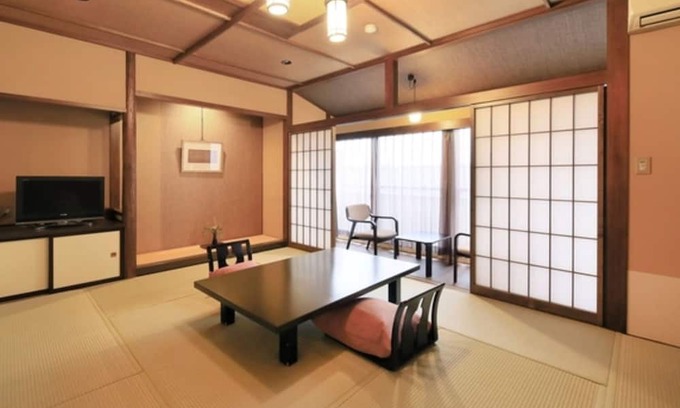 Kaminoyama Casa | Standard Shunsai Japanese Kaiseki Plan Renovate / Kaminoyama Yamagata