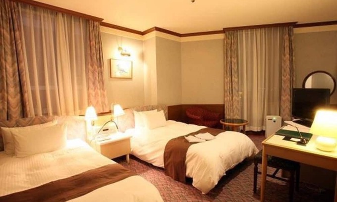 Hiratsuka Casa | Deluxe Twin Room Smoking / Hiratsuka Kanagawa